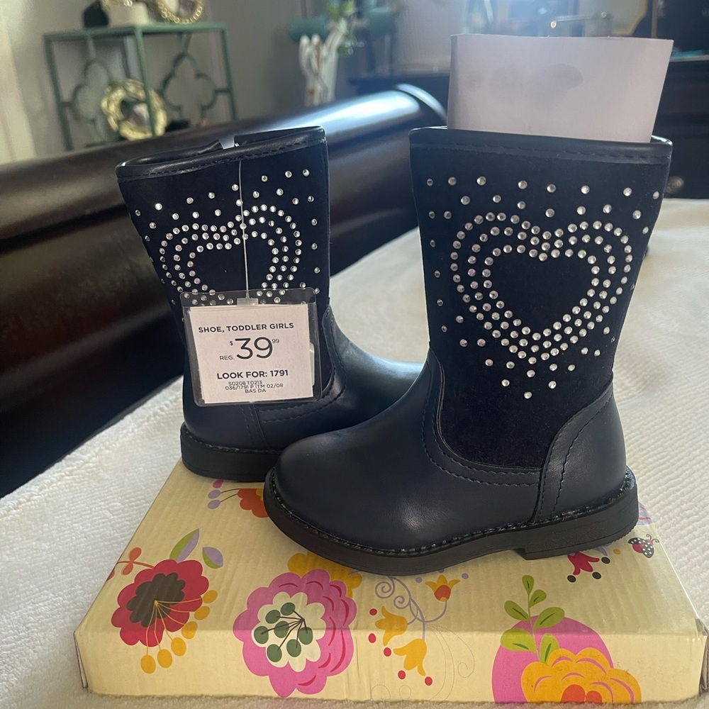Toddler boots